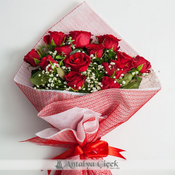 13 red roses bouquet Resim 1