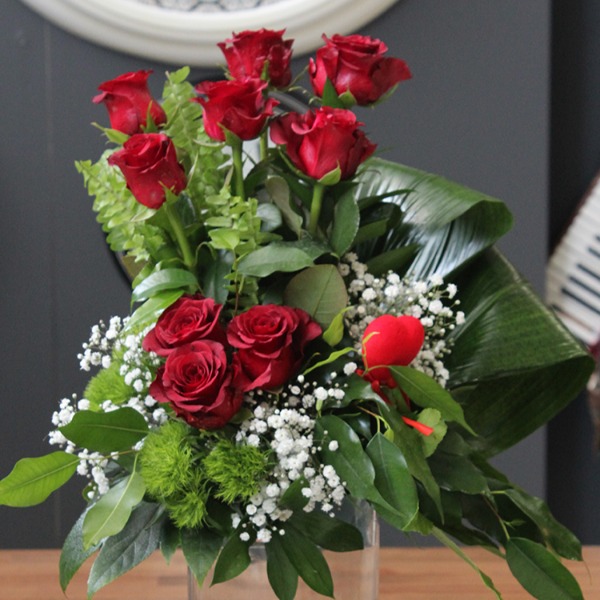 9 Roses Arrangement